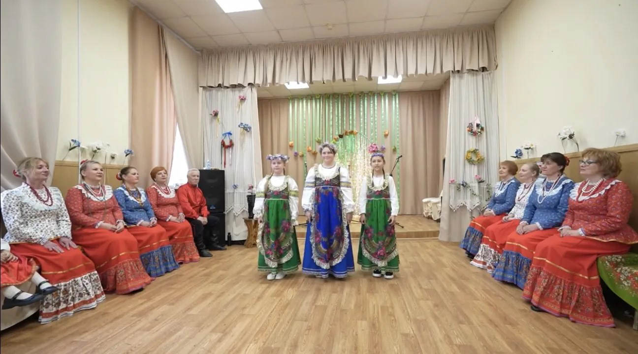 Музыкально-поэтическая программа "Пришла пора цветения"